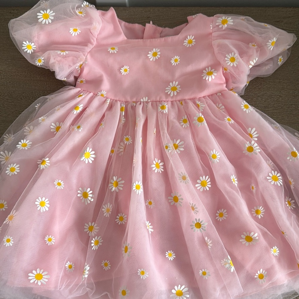 Lola and the boys daisy dress